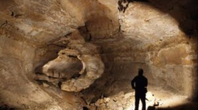 969754-mammoth-cave_2117_600x450-300x225-1